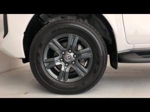 Toyota Hilux 2.4GD-6 double cab 4x4 Raider auto - Image 18
