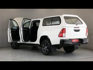 Toyota Hilux 2.4GD-6 double cab 4x4 Raider auto - Image 25
