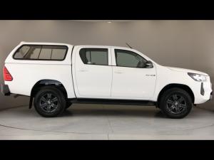 Toyota Hilux 2.4GD-6 double cab 4x4 Raider auto - Image 3