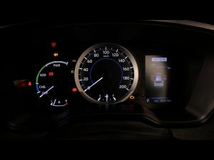 Toyota Corolla Cross 1.8 Hybrid XS - Image 9