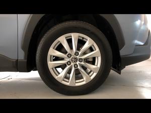 Toyota Corolla Cross 1.8 Hybrid XS - Image 17