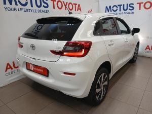 Toyota Starlet 1.5 XS auto - Image 2