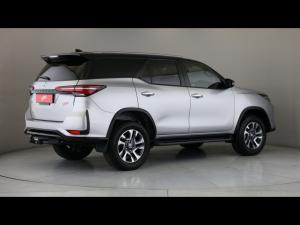 Toyota Fortuner 2.4GD-6 auto - Image 2