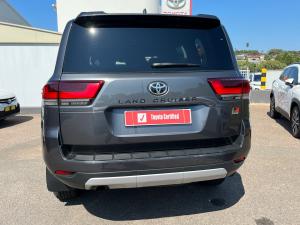 Toyota Land Cruiser 300 3.3D GR-Sport - Image 5