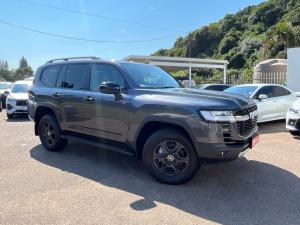 Toyota Land Cruiser 300 3.3D GR-Sport - Image 1