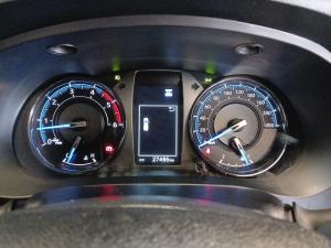 Toyota Hilux 2.8GD-6 48V double cab 4x4 Legend RS - Image 11