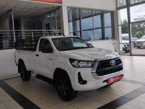 Toyota Hilux 2.4GD-6 single cab 4x4 Raider manual - Image 1