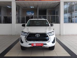 Toyota Hilux 2.4GD-6 single cab 4x4 Raider manual - Image 4