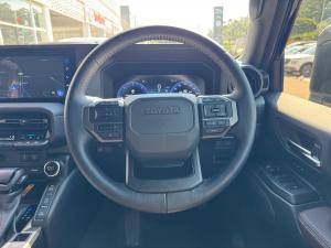 Toyota Land Cruiser Prado 2.8GD VX-R - Image 8
