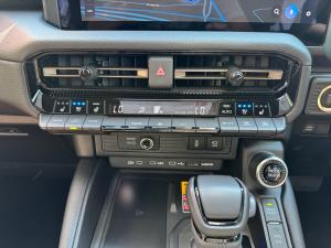 Toyota Land Cruiser Prado 2.8GD VX-R - Image 13