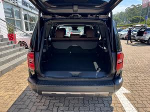 Toyota Land Cruiser Prado 2.8GD VX-R - Image 17