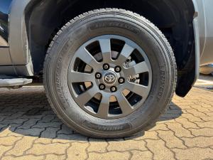 Toyota Land Cruiser Prado 2.8GD VX-R - Image 19
