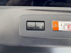 Toyota Land Cruiser Prado 2.8GD VX-R - Image 24