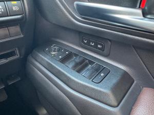 Toyota Land Cruiser Prado 2.8GD VX-R - Image 25