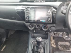 Toyota Hilux 2.4 GD-6 RB RaiderS/C - Image 17