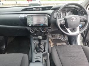 Toyota Hilux 2.4 GD-6 RB RaiderS/C - Image 6