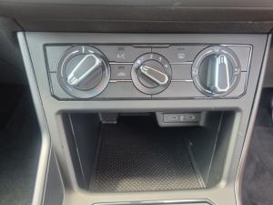 Volkswagen Polo hatch 1.0TSI - Image 22
