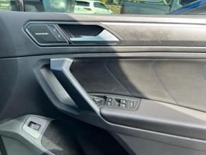 Volkswagen Tiguan R - Image 23