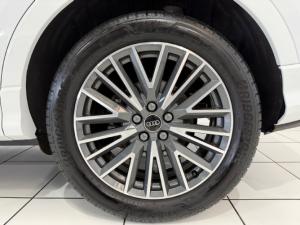 Audi Q3 35TDI Black Edition - Image 14