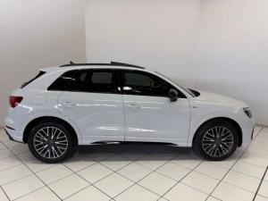 Audi Q3 35TDI Black Edition - Image 3