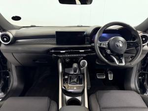 Alfa Romeo Tonale 1.5T Hybrid Ti - Image 11