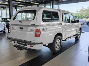Mahindra Pik Up 2.2CRDe double cab 4x4 S6 auto - Image 3