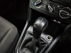 Volkswagen T-Cross 1.0TSI auto - Image 8