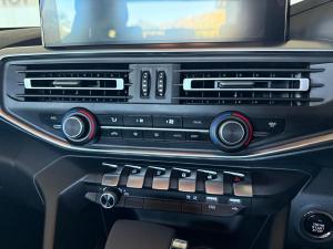 Peugeot Landtrek 1.9TD double cab Allure - Image 22