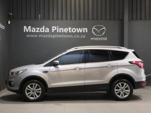 Ford Kuga 1.5T Ambiente auto - Image 14