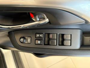 Suzuki Grand Vitara 1.5 GL auto - Image 9