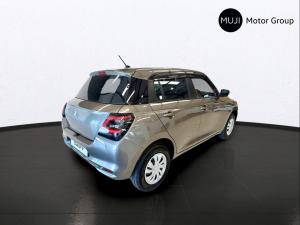 Suzuki Swift 1.2 GL - Image 14