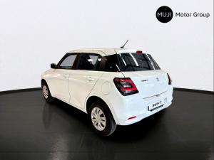 Suzuki Swift 1.2 GL - Image 2