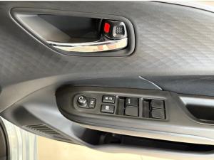 Suzuki Swift 1.2 GL - Image 4