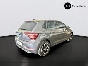 Volkswagen Polo hatch 1.0TSI Life manual - Image 17