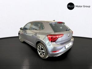 Volkswagen Polo hatch 1.0TSI Life manual - Image 2