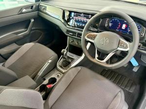 Volkswagen Polo hatch 1.0TSI Life manual - Image 3