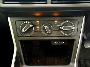 Volkswagen Polo hatch 1.0TSI Life manual - Image 7