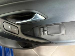 Volkswagen Polo Vivo hatch 1.4 - Image 9