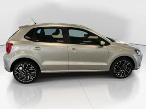 Volkswagen Polo Vivo hatch 1.6 Comfortline auto - Image 8