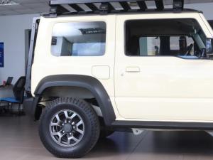 Suzuki Jimny 1.5 GLX AllGrip 3-door auto - Image 4