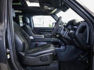Land Rover Defender 90 V8 Carpathian Edition - Image 7