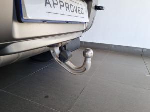 Land Rover Defender 110 D250 X-Dynamic SE - Image 20