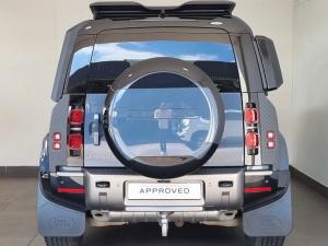 Land Rover Defender 110 D250 X-Dynamic SE - Image 9