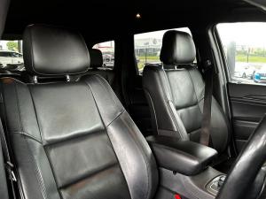 Jeep Grand Cherokee 3.6L Limited - Image 20