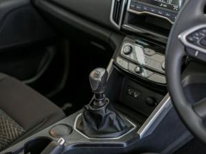 GWM P300 2.0T single cab SX - Image 9