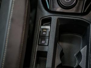 Volkswagen T-Roc 2.0TSI 4Motion Design - Image 23