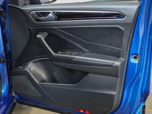 Volkswagen T-Roc 2.0TSI 4Motion Design - Image 28