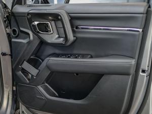 Haval H7 2.0T 4WD Super Luxury Black Edition - Image 28