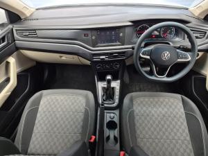 Volkswagen Polo sedan 1.6 auto - Image 18