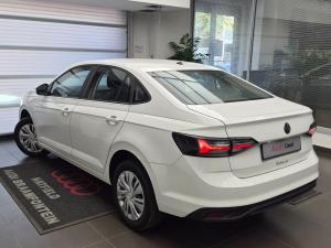 Volkswagen Polo sedan 1.6 auto - Image 9